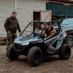 1. Електромобил Polaris за приключения в България.